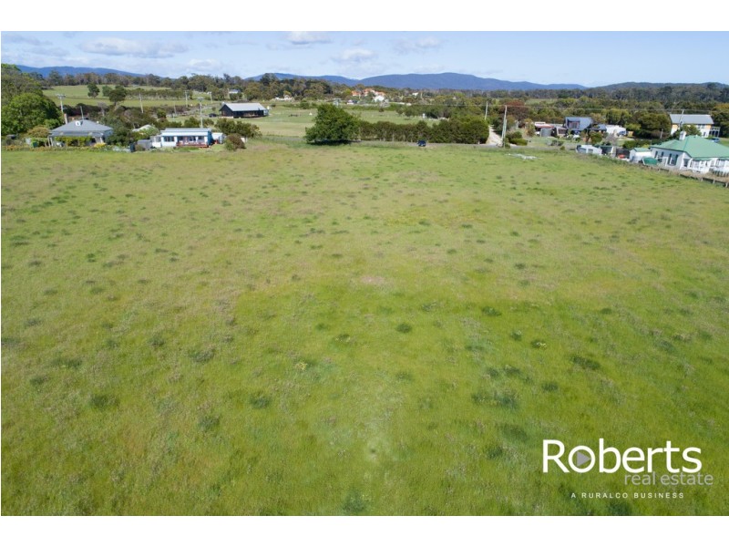 247 Bevic Road, Clarence Point TAS 7270