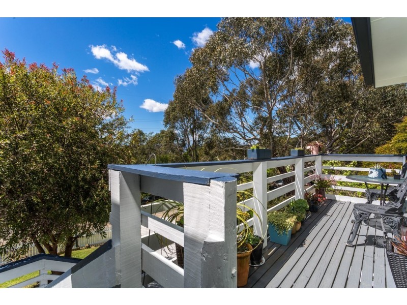 6 Lanena Crescent, Lanena TAS 7275