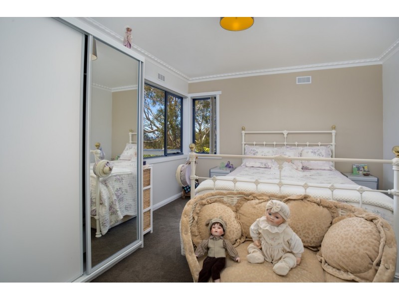 6 Lanena Crescent, Lanena TAS 7275