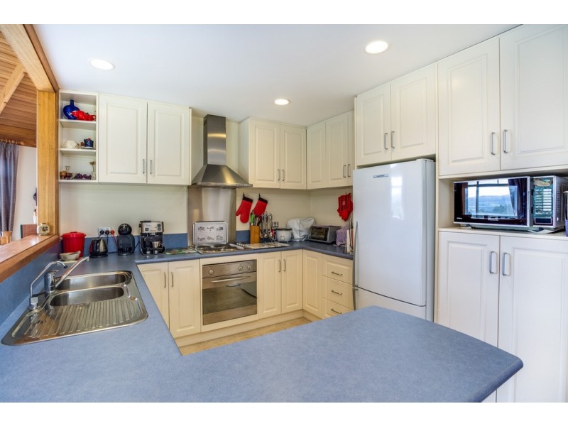 11 Pleasant Hills Drive, Grindelwald TAS 7277