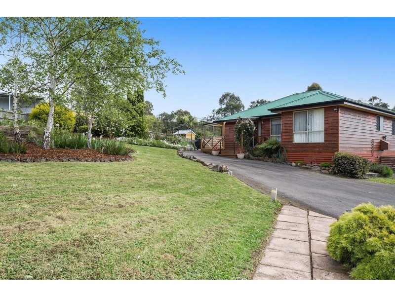 11 Pleasant Hills Drive, Grindelwald TAS 7277