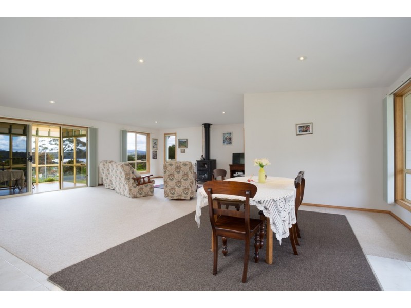 2 Anchorage Court, Clarence Point TAS 7270