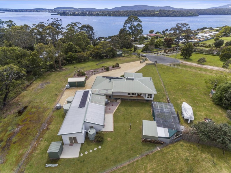 2 Anchorage Court, Clarence Point TAS 7270
