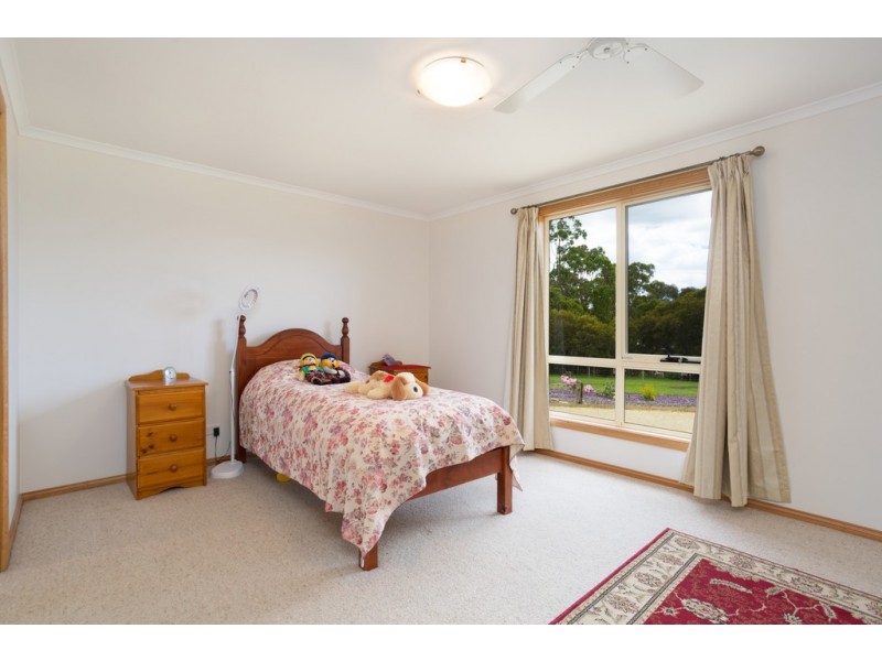 2 Anchorage Court, Clarence Point TAS 7270
