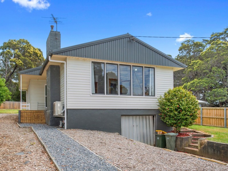 437 Gravelly Beach Road, Gravelly Beach TAS 7276