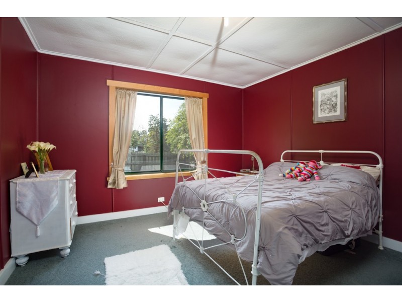77 Clarks Road, Rowella TAS 7270
