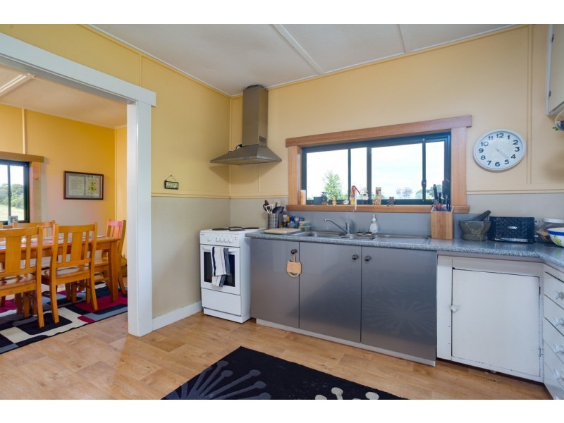 77 Clarks Road, Rowella TAS 7270