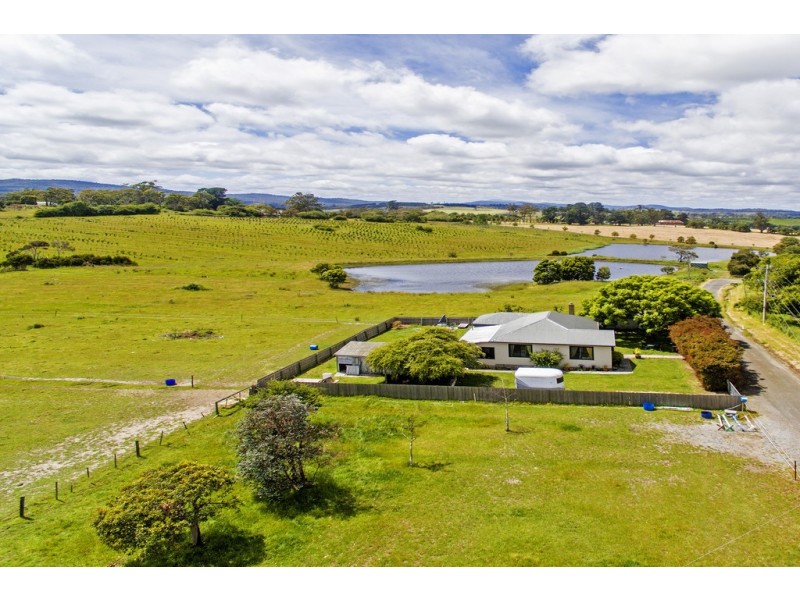 77 Clarks Road, Rowella TAS 7270