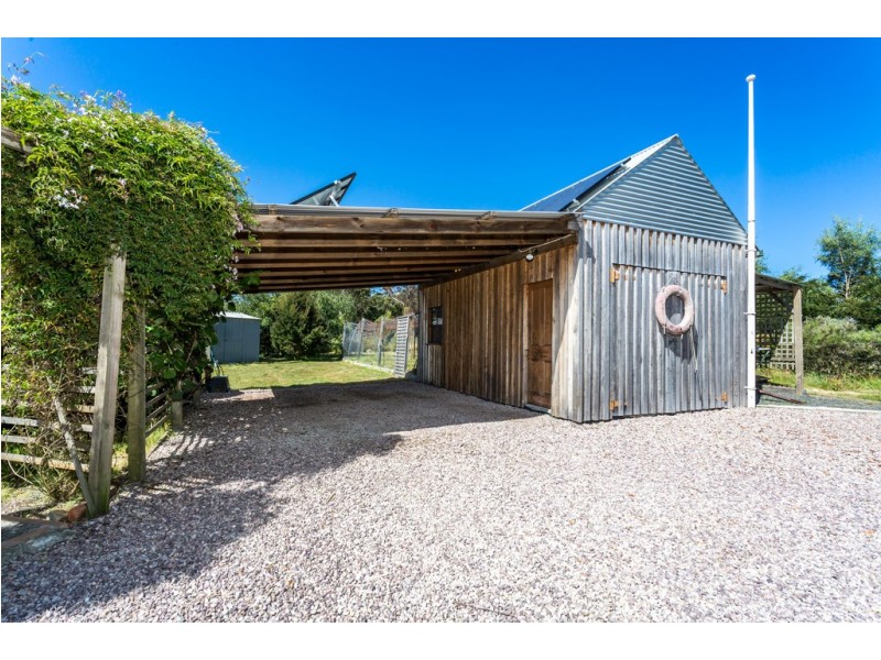 103 Paper Beach Road, Swan Point TAS 7275