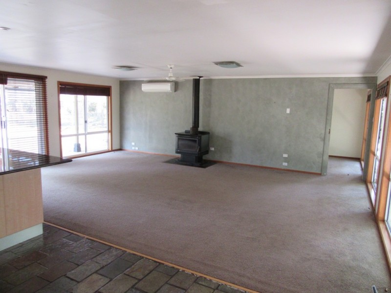 31 The Esplanade, Swan Point TAS 7275