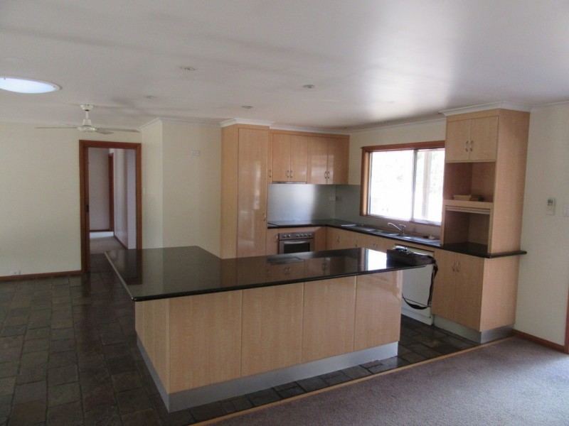 31 The Esplanade, Swan Point TAS 7275