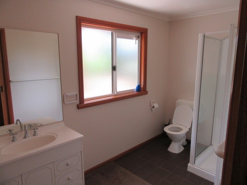 31 The Esplanade, Swan Point TAS 7275