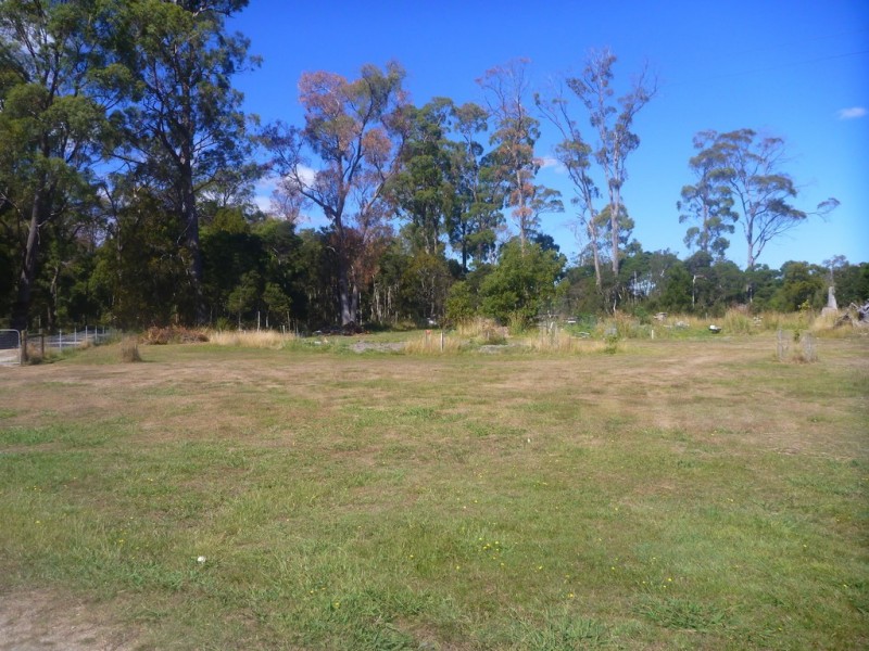 107 Paper Beach Road, Swan Point TAS 7275