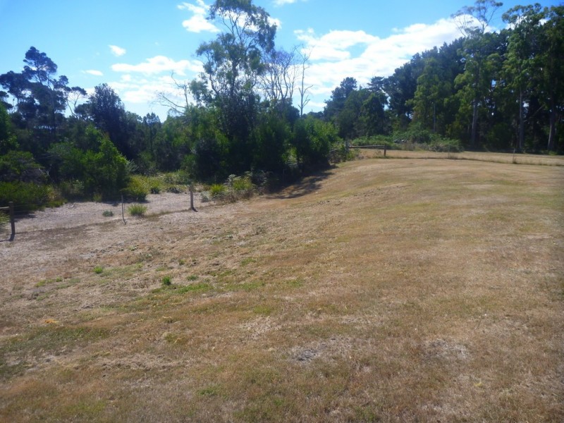 107 Paper Beach Road, Swan Point TAS 7275