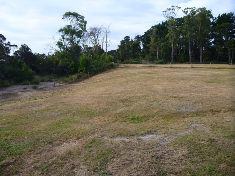 107 Paper Beach Road, Swan Point TAS 7275