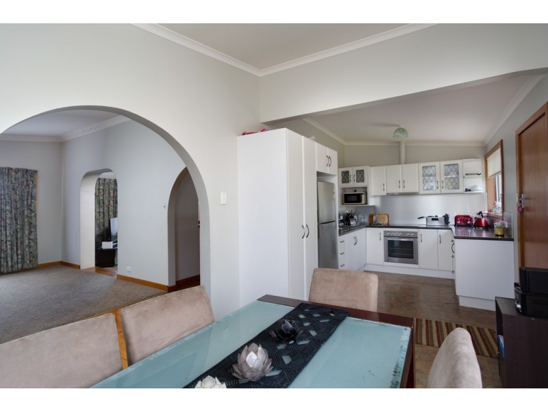 146 Charles Street, Beauty Point TAS 7270