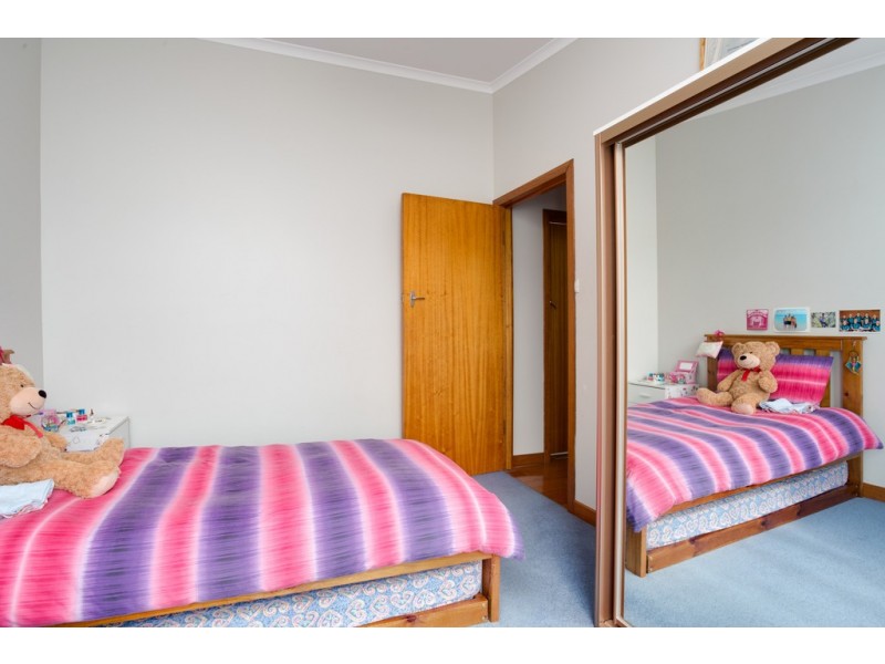 146 Charles Street, Beauty Point TAS 7270