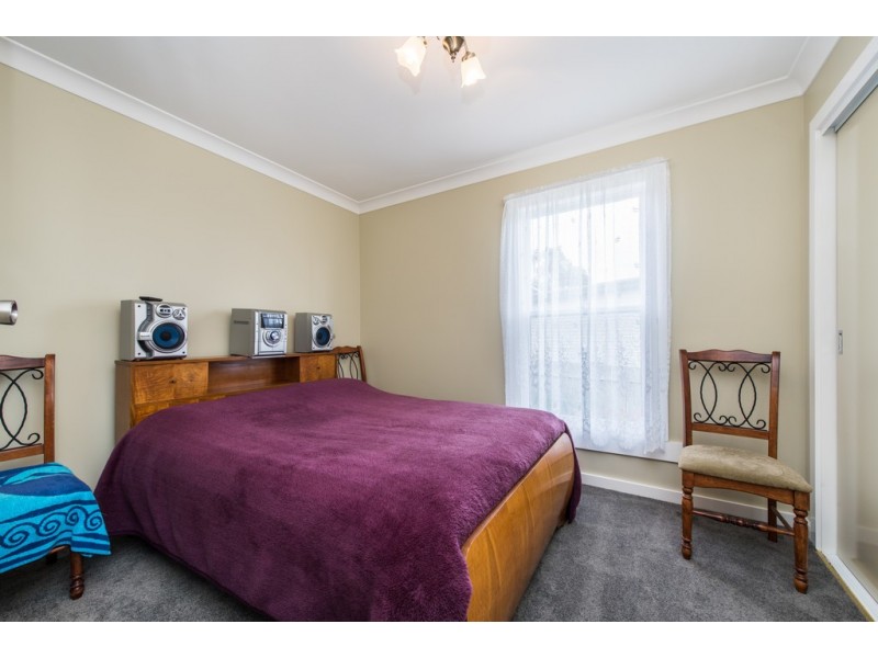 13 Ernest Street, Beauty Point TAS 7270