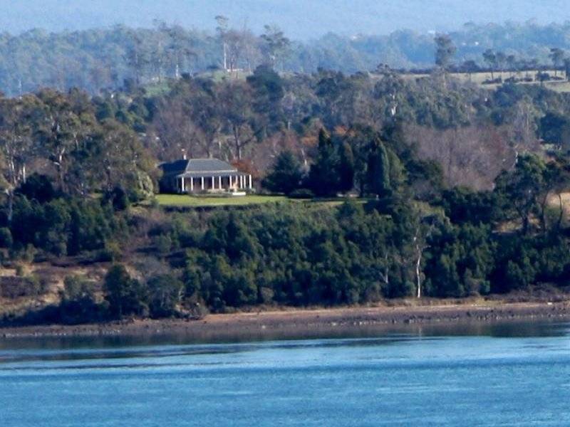 57 West Bay Road, Rowella TAS 7270