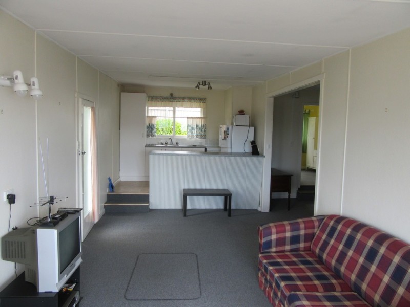 2/128 Flinders Street, Beauty Point TAS 7270