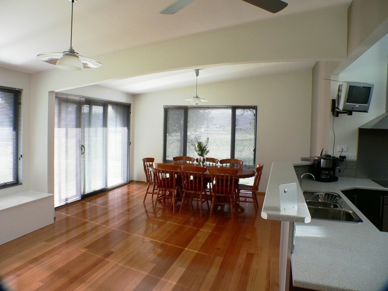 6 Carl Court, Swan Point TAS 7275