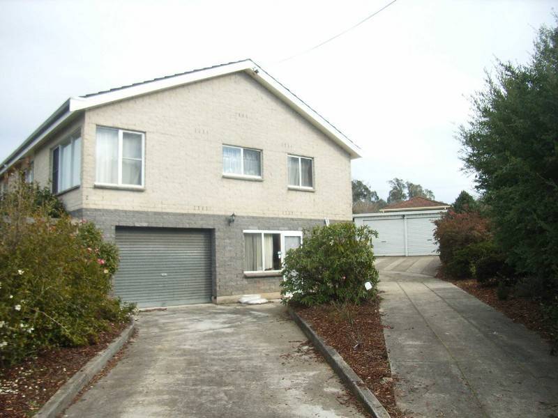 2 Taree Crescent, Gravelly Beach TAS 7276