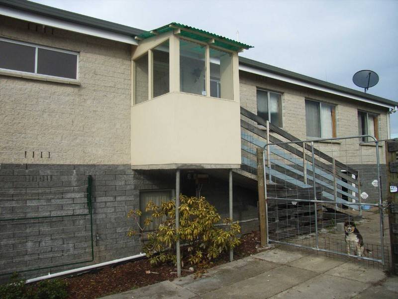 2 Taree Crescent, Gravelly Beach TAS 7276