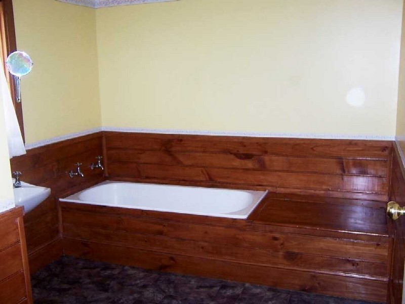 17 Main Road, Lanena TAS 7275