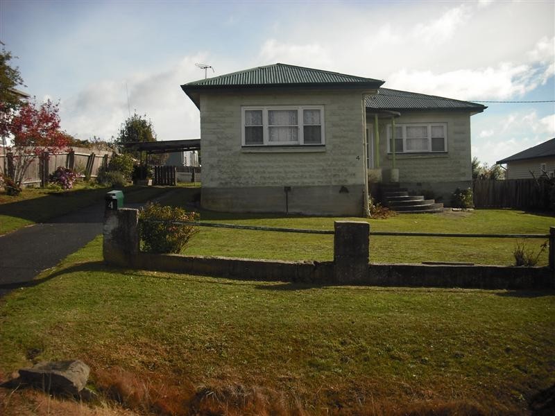 4 Bernard Street, Beaconsfield TAS 7270