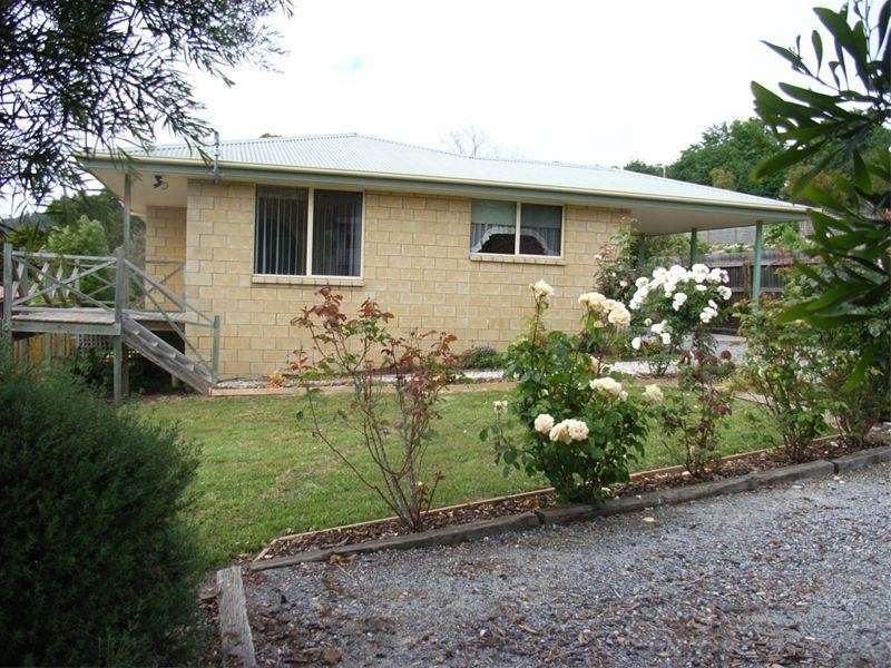 64 Gravelly Beach Road, Blackwall TAS 7275