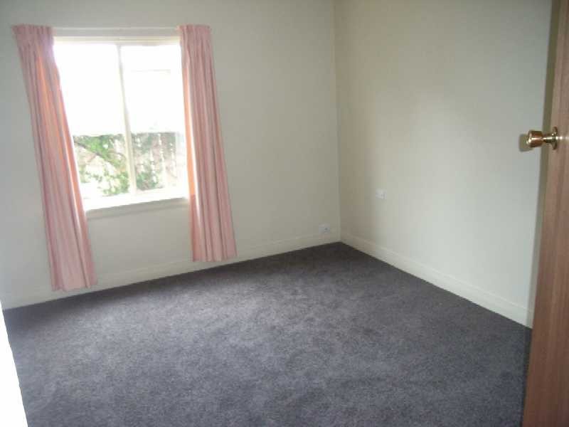 4 Lenborough Street, Beauty Point TAS 7270