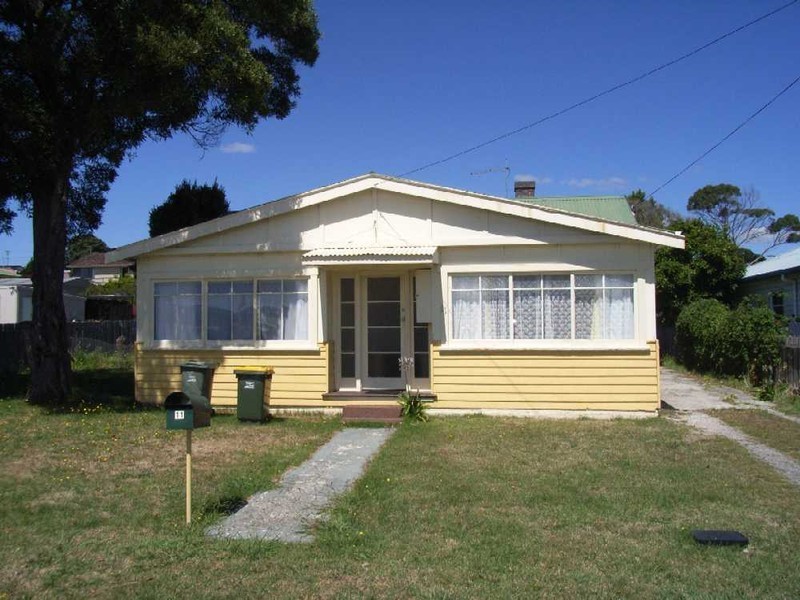 11 Scott Street, Beauty Point TAS 7270