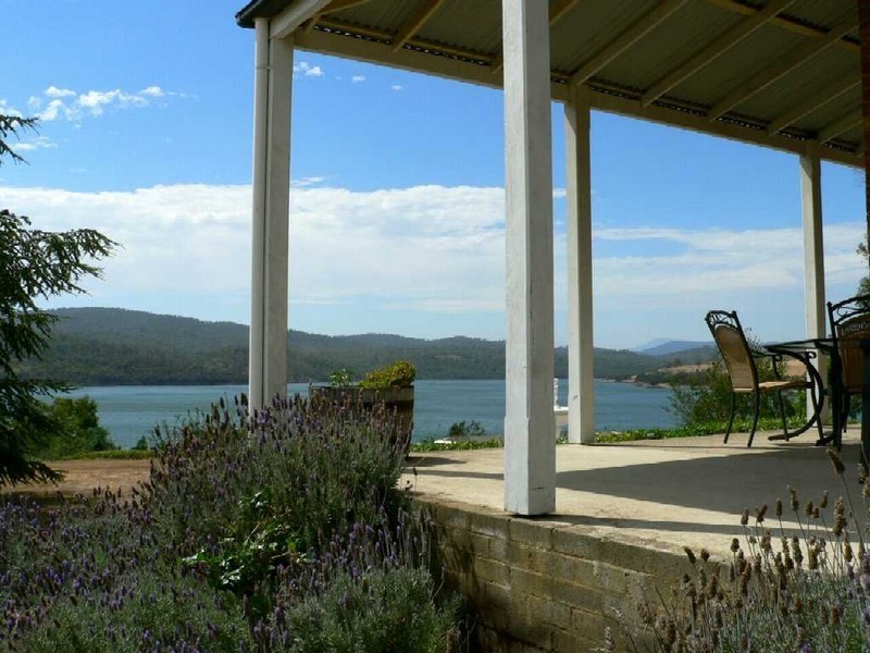 57 West Bay Road, Rowella TAS 7270