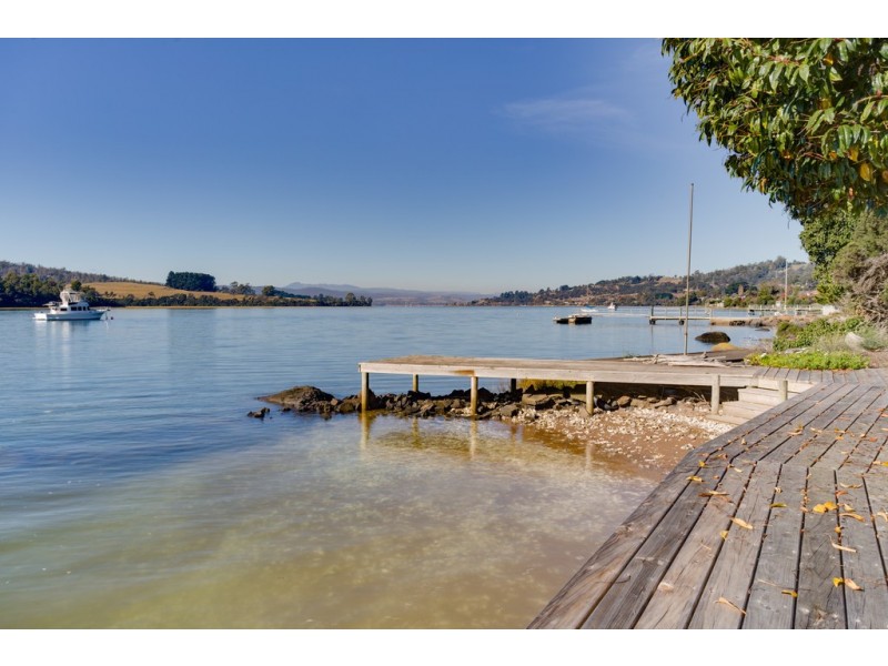 27 Paringa Ave, Lanena TAS 7275