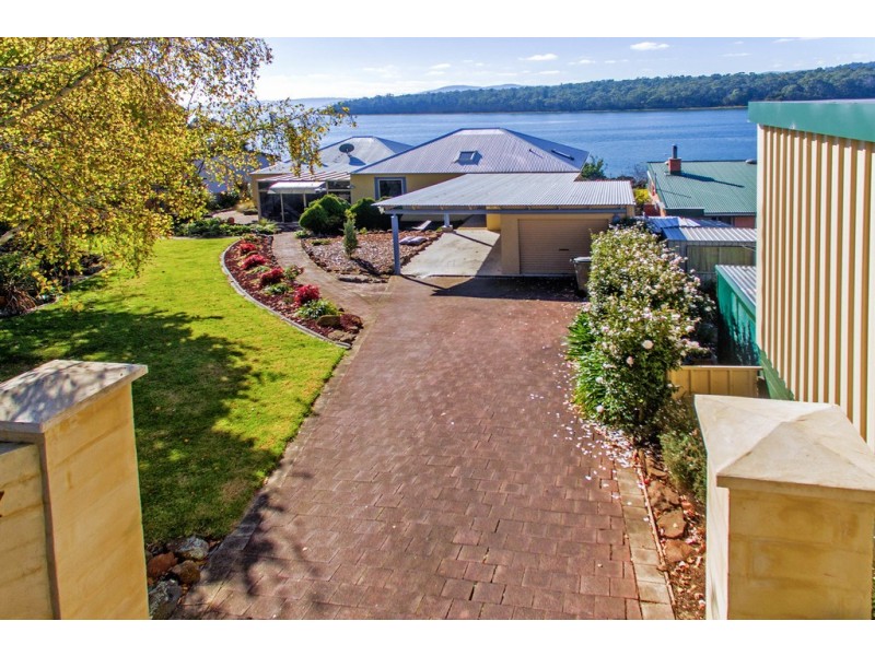 27 Paringa Ave, Lanena TAS 7275