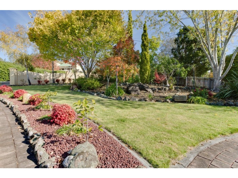 27 Paringa Ave, Lanena TAS 7275