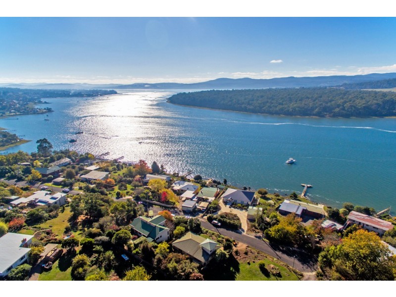 27 Paringa Ave, Lanena TAS 7275