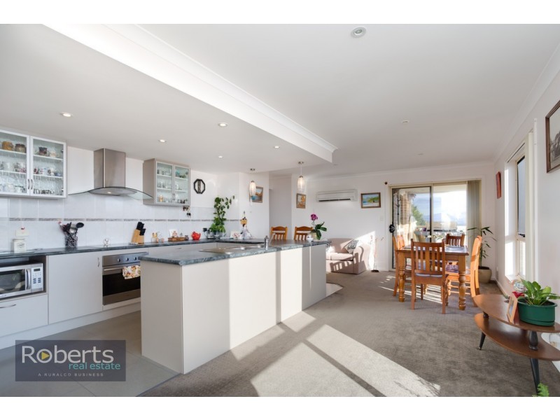 10 Cosgrove Court, Beauty Point TAS 7270