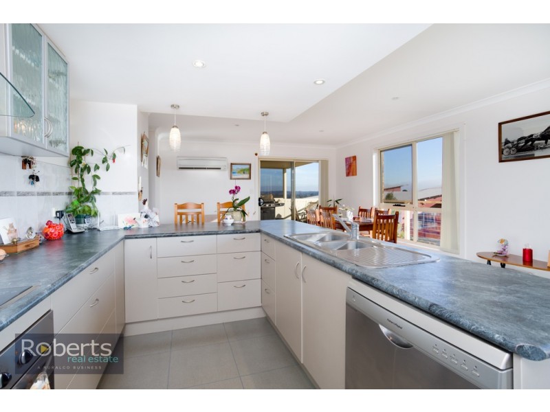 10 Cosgrove Court, Beauty Point TAS 7270