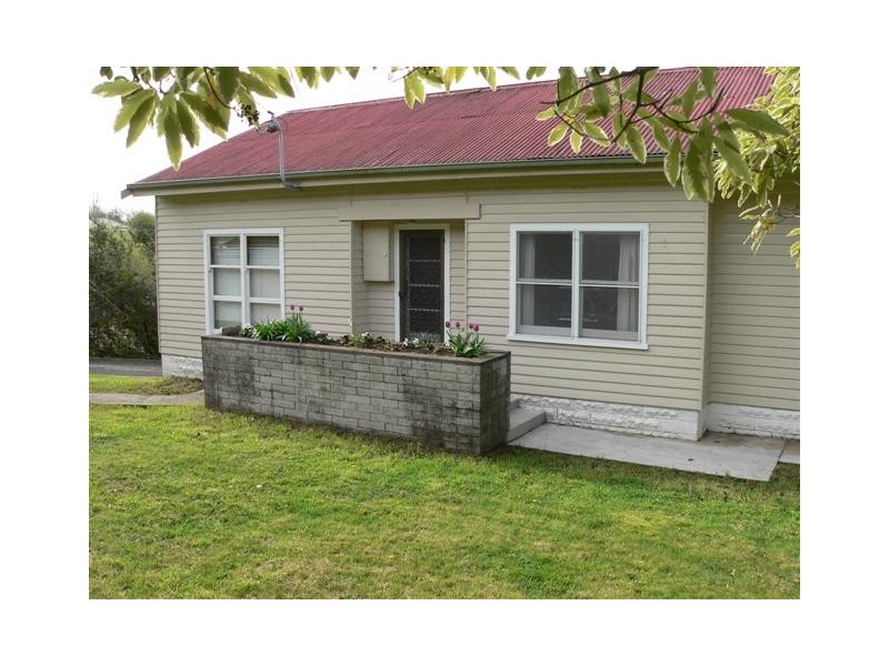 28 Main Road, Lanena TAS 7275