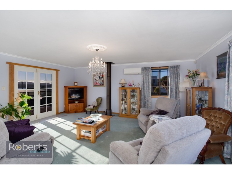 152 Charles Street, Beauty Point TAS 7270