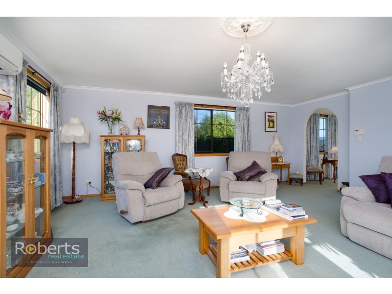 152 Charles Street, Beauty Point TAS 7270