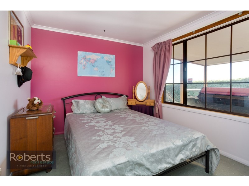 152 Charles Street, Beauty Point TAS 7270