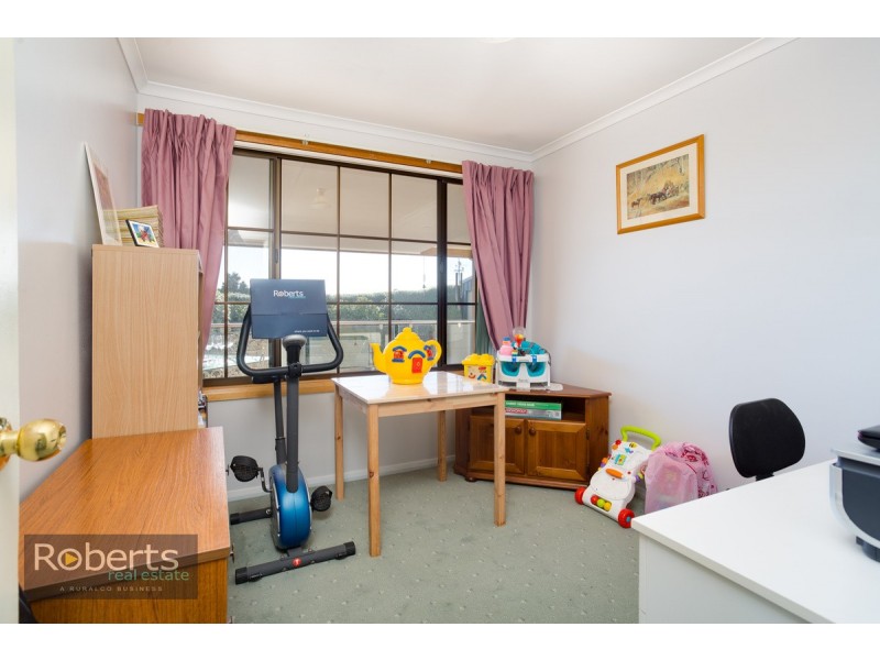 152 Charles Street, Beauty Point TAS 7270