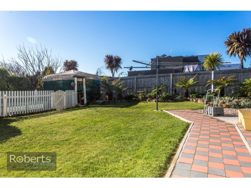 152 Charles Street, Beauty Point TAS 7270