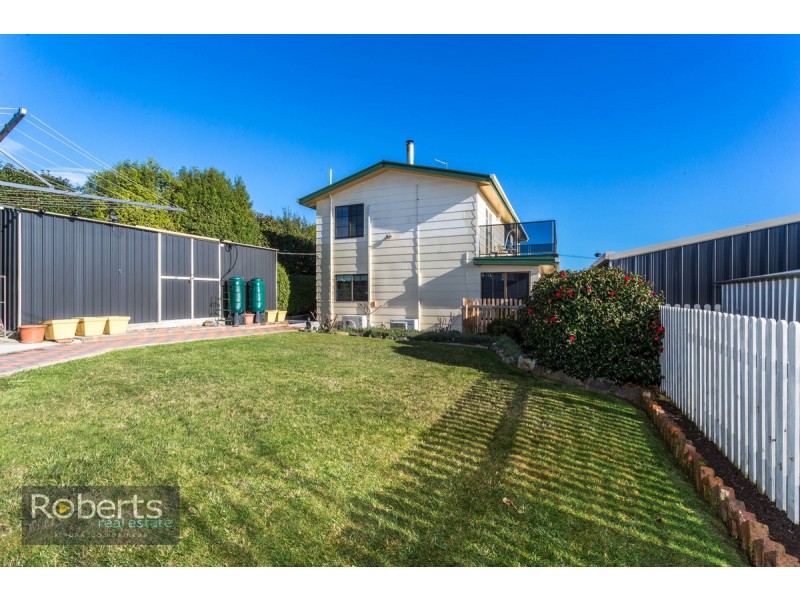 152 Charles Street, Beauty Point TAS 7270