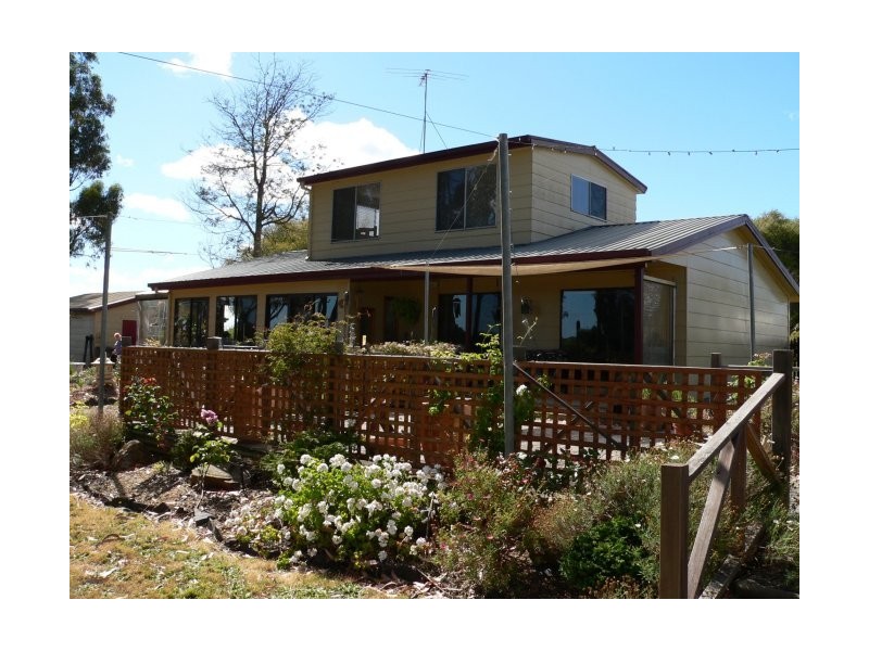 31 Crowther Street, Beaconsfield TAS 7270