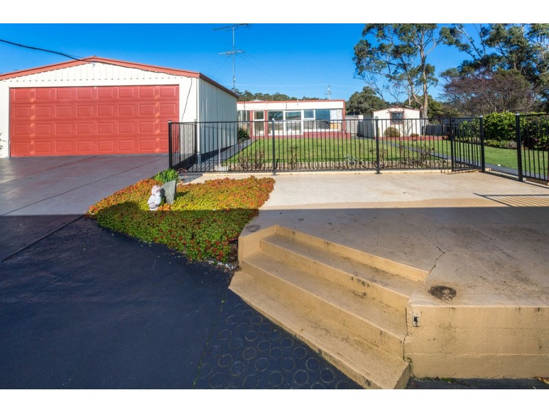 21 Ernest Street, Beauty Point TAS 7270