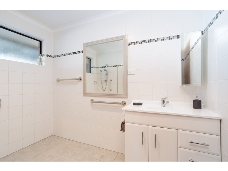 21 Ernest Street, Beauty Point TAS 7270