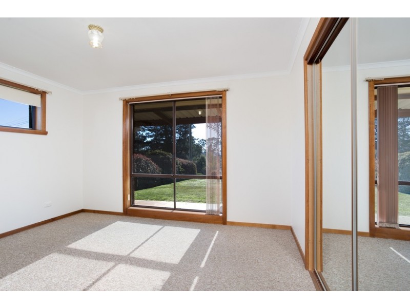 21 Ernest Street, Beauty Point TAS 7270